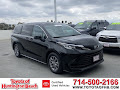 2023 Toyota Sienna LE