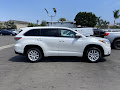 2016 Toyota Highlander LE V6