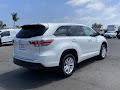 2016 Toyota Highlander LE V6