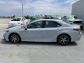 2022 Toyota Camry Hybrid SE