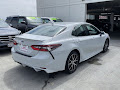 2022 Toyota Camry Hybrid SE