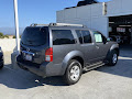 2010 Nissan Pathfinder SE