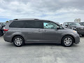 2018 Toyota Sienna XLE