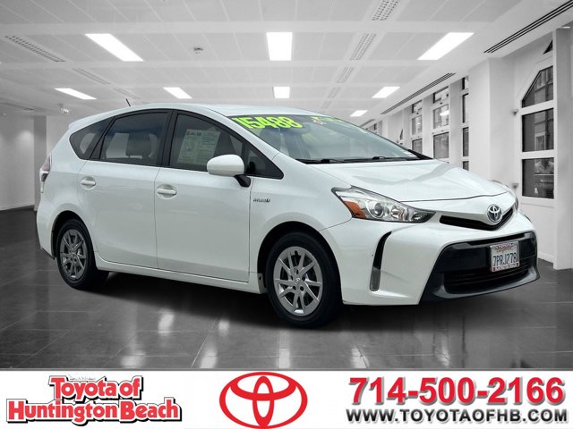 2016 Toyota Prius v Four