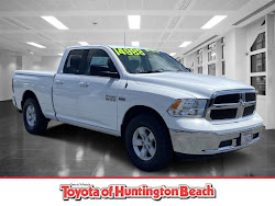 2017 RAM 1500 SLT