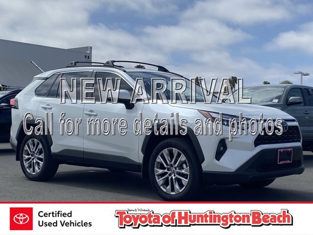 2023 Toyota RAV4 XLE Premium