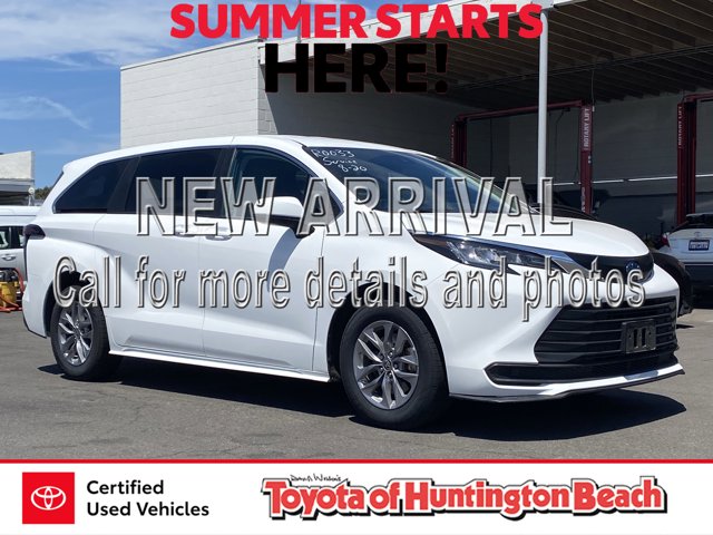 2023 Toyota Sienna LE