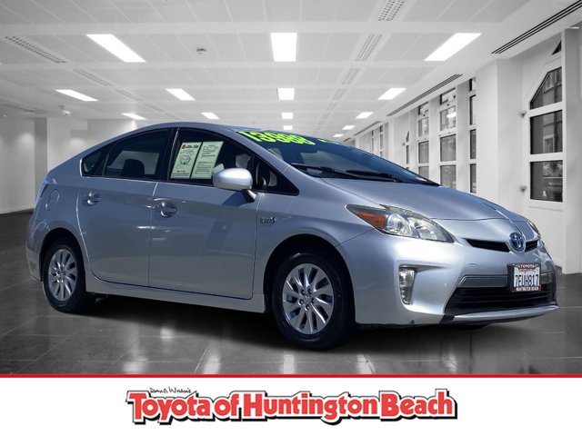 2014 Toyota Prius Plug-In 