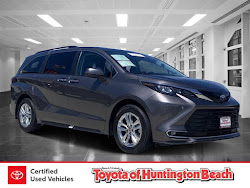 2024 Toyota Sienna XLE