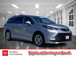2025 Toyota Sienna XLE