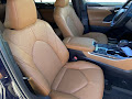 2025 Toyota Highlander Hybrid Platinum