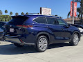 2025 Toyota Highlander Hybrid Platinum