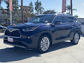 2025 Toyota Highlander Hybrid Platinum
