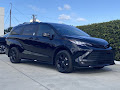 2025 Toyota Sienna Woodland Edition
