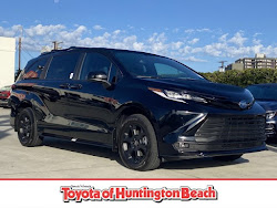 2025 Toyota Sienna Woodland Edition