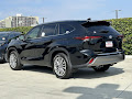 2025 Toyota Highlander Platinum
