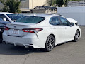 2022 Toyota Camry Hybrid SE