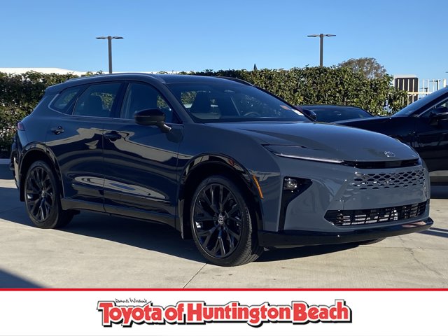 2025 Toyota Crown Signia Limited