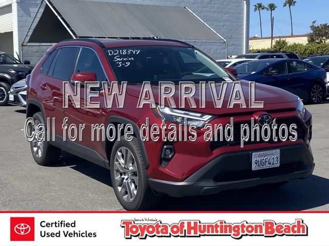 2025 Toyota RAV4 XLE Premium