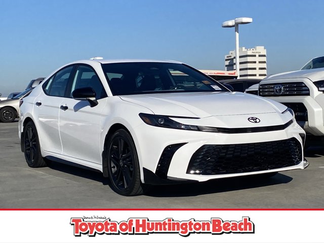 2026 Toyota Camry HYBRID NGT