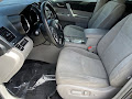 2013 Toyota Highlander Base Plus
