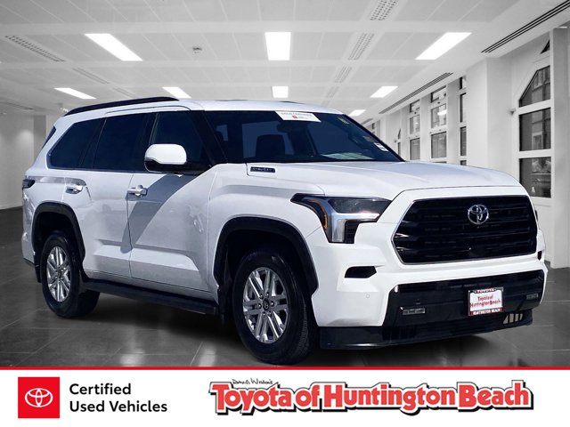 2025 Toyota Sequoia SR5