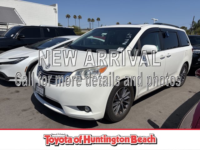 2015 Toyota Sienna XLE