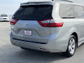 2019 Toyota Sienna LE