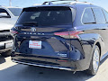 2023 Toyota Sienna Platinum