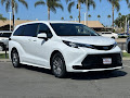 2025 Toyota Sienna LE