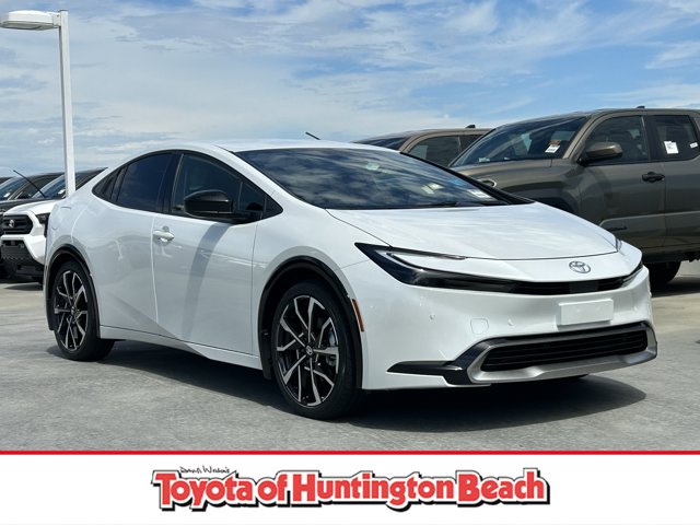 2027 Toyota Prius Plug-In Hybrid XSE